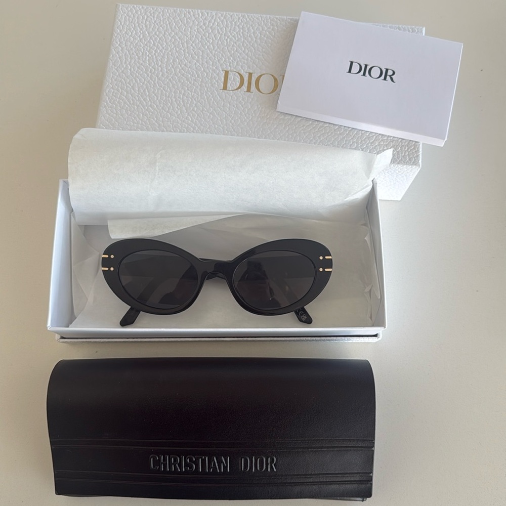 Dior B3u Cat-eye - Women - Black Sunglasses Brand New